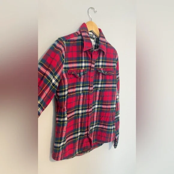 Abercrombie & Fitch Flannel Muscle Shirt Mens Small Plaid Red Thick Button Up - Picture 1 of 7